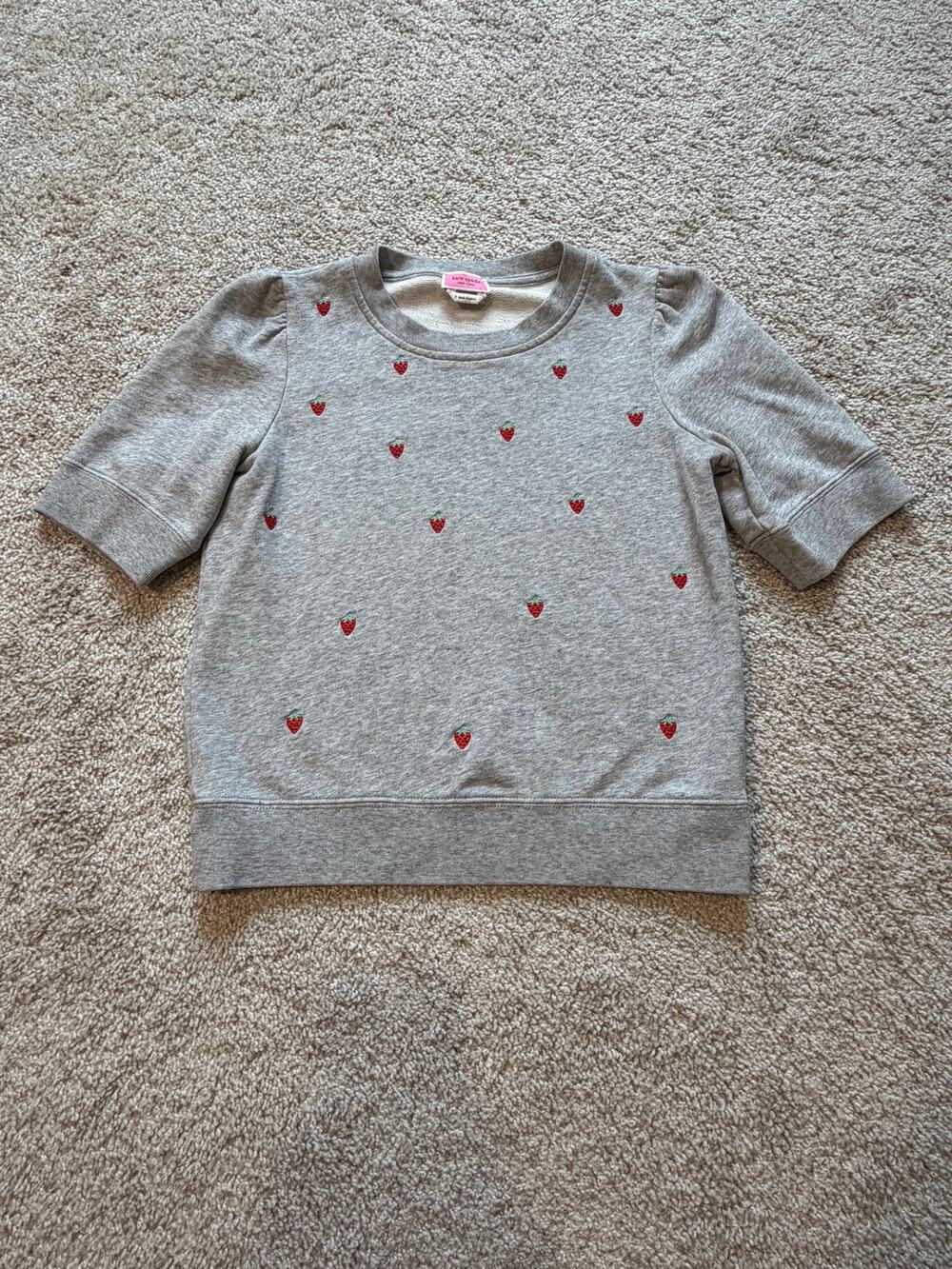 Kate Spade Strawberry Embroidered Gray Puff Sleeve Sweatshirt Small Preppy